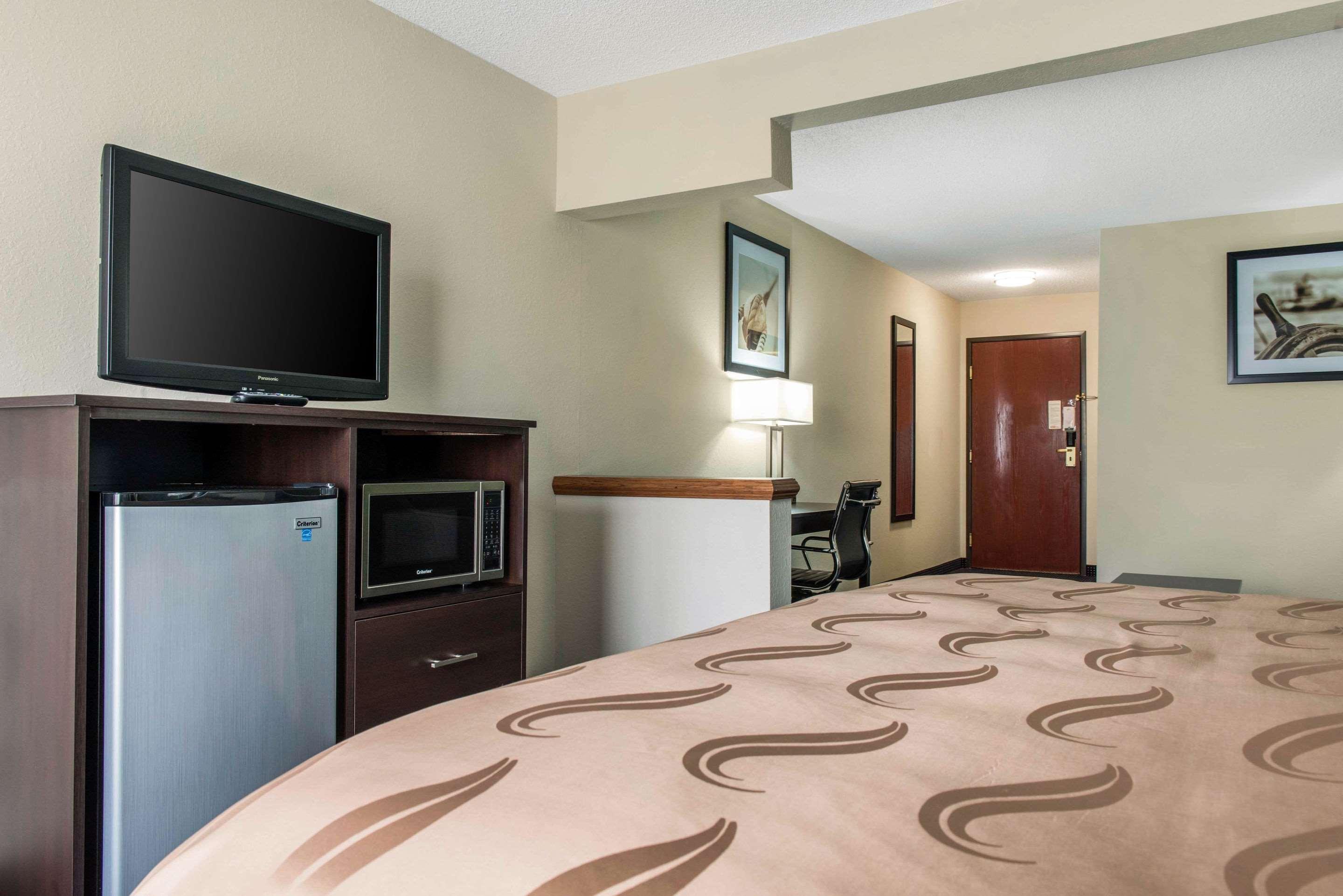 Quality Inn & Suites Anderson I-69 Kültér fotó