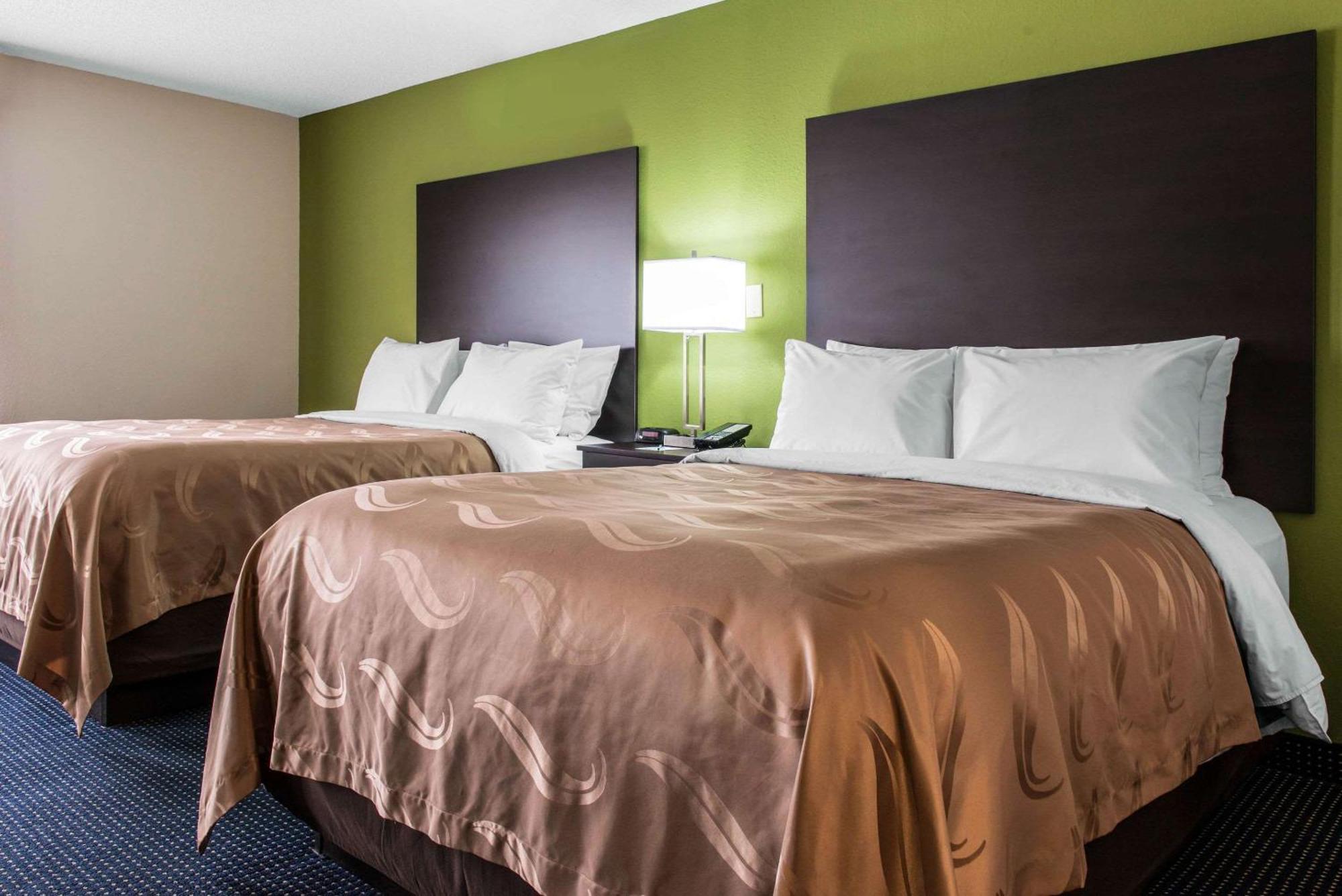 Quality Inn & Suites Anderson I-69 Kültér fotó