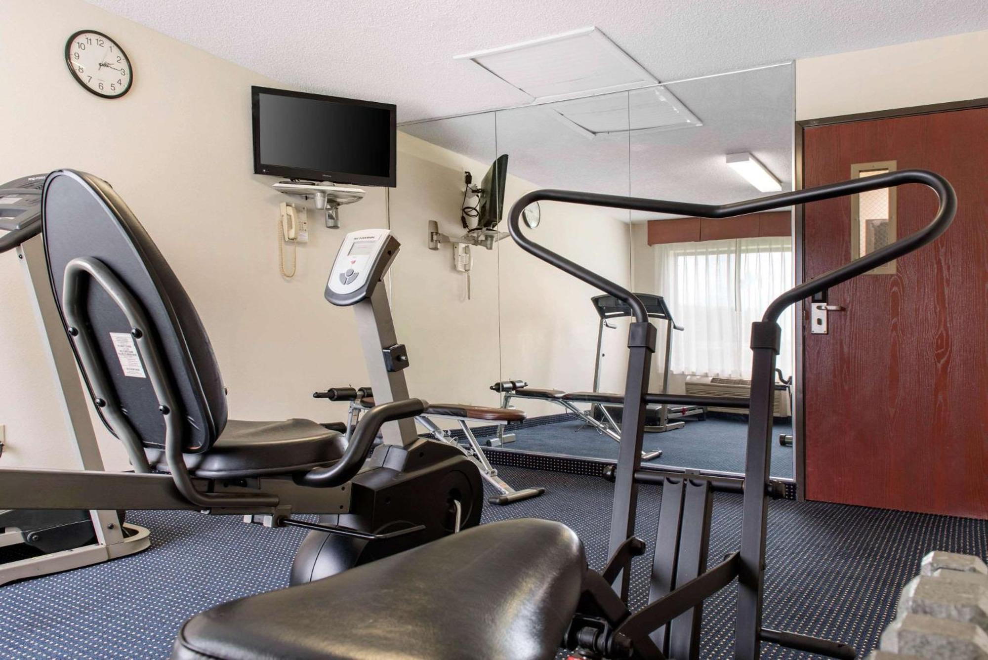 Quality Inn & Suites Anderson I-69 Kültér fotó